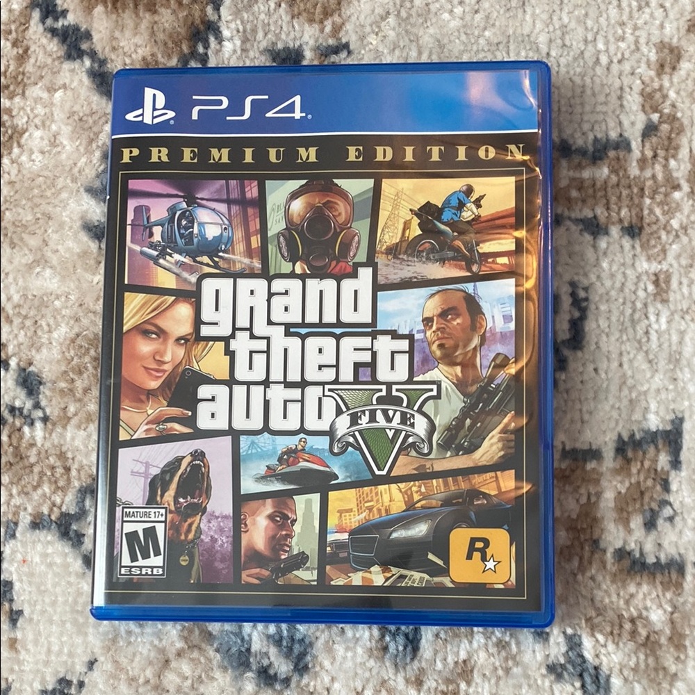 Grand Theft Auto V Premium Edition for PS4 - Blue Case